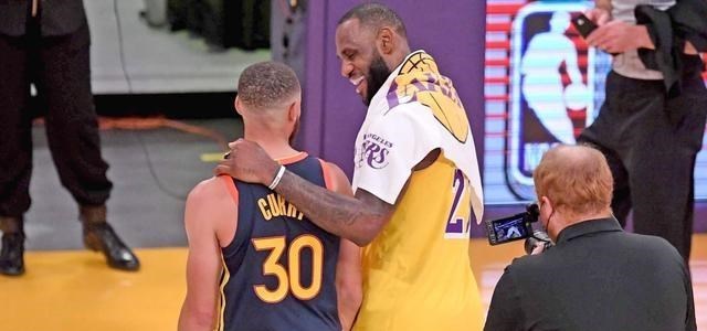 张倩育儿聊|逆天!库里30分钟砍41+9+7,带队5胜0负!下一场湖人要遭殃