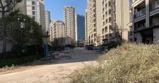购房置业|交付现场触目惊心！宁波这个小区引全体业主集体拒收！
