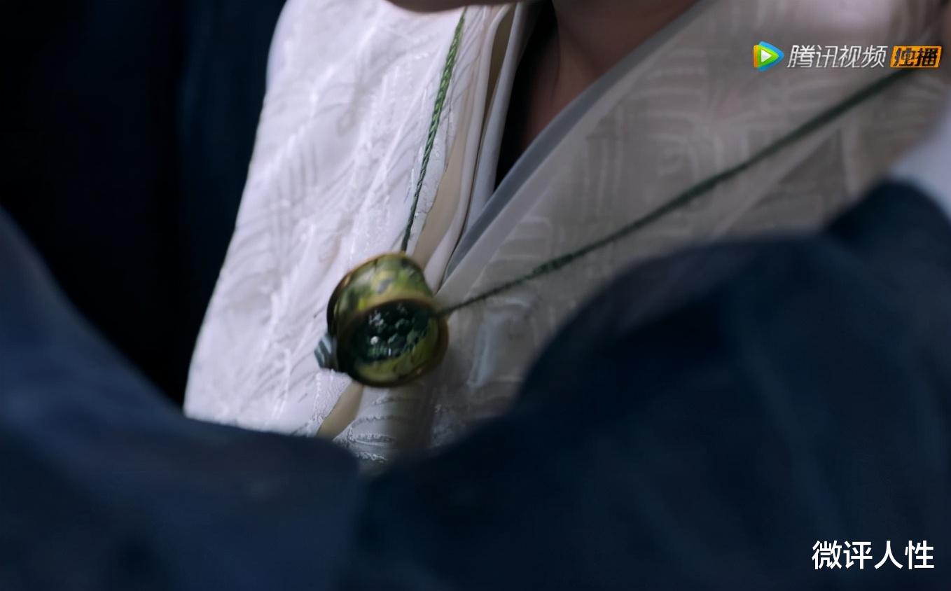 方卓英|被送出去三次退回两次的琉璃扳指，其实大有深意，可惜方海市不懂