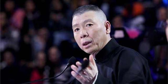 冯小刚|冯小刚病情再次恶化，坦言已放弃治疗，妻子含泪说：钱多有啥用