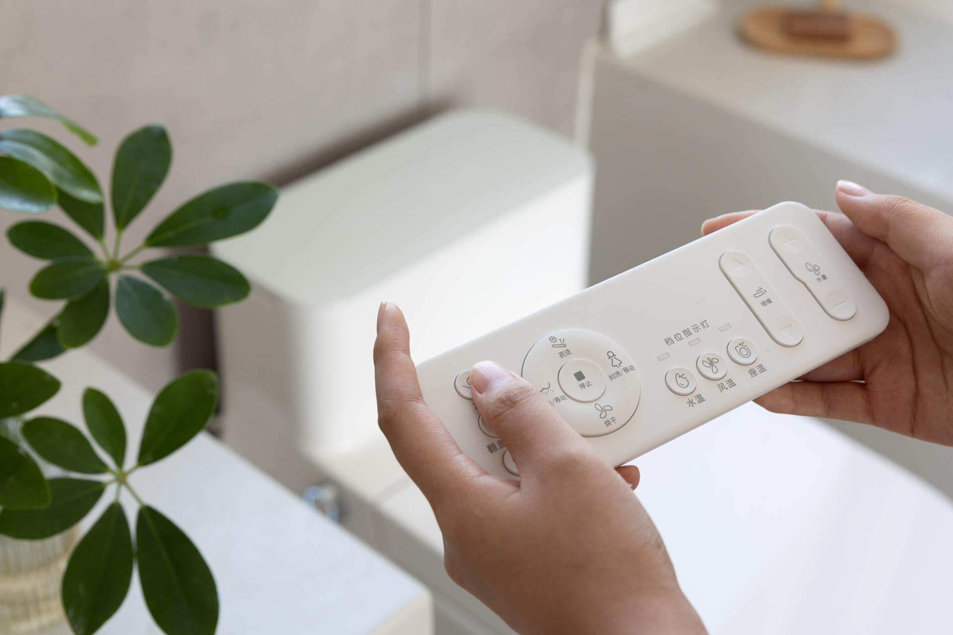 张柏芝也喜欢的装修好物—大白 SKY Ⅰ 天镜智能马桶使用体验