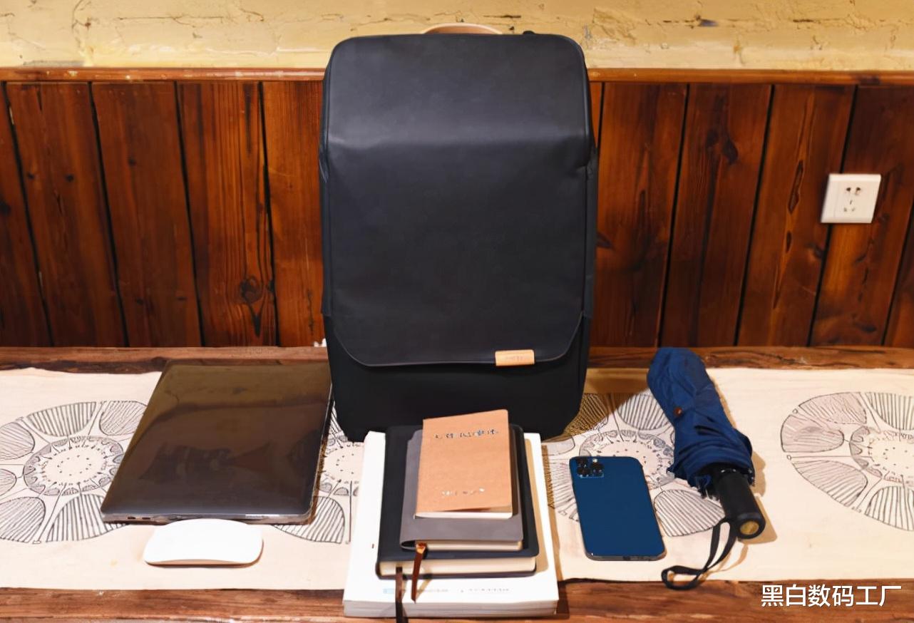 材质、空间、颜值一个都不少-地平线8号ZERO零感背包