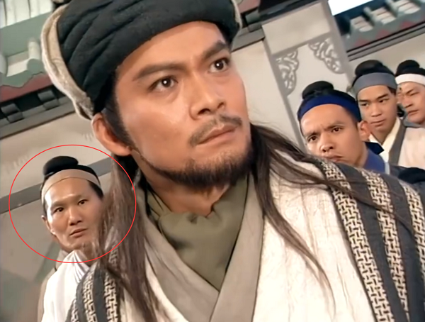 龙套|港片“龙套之王”，我只服这两位，其他人请靠边站