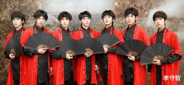 时代少年团|从TFBOYS到时代少年团和TF家族，时代峻峰主打男团养成不涉足女团
