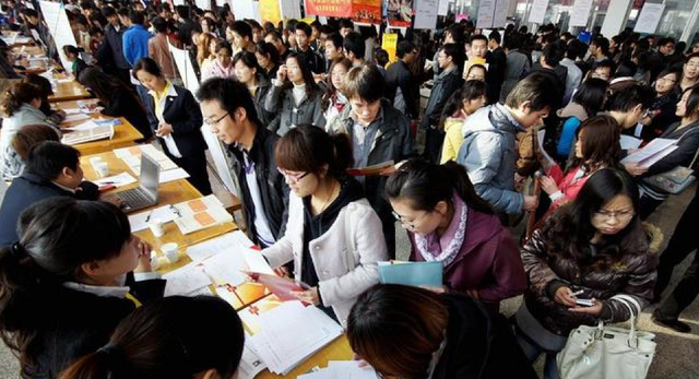 天秤座|又有“铁饭碗”公开招聘，4类学生应聘更有优势，实习工资7500