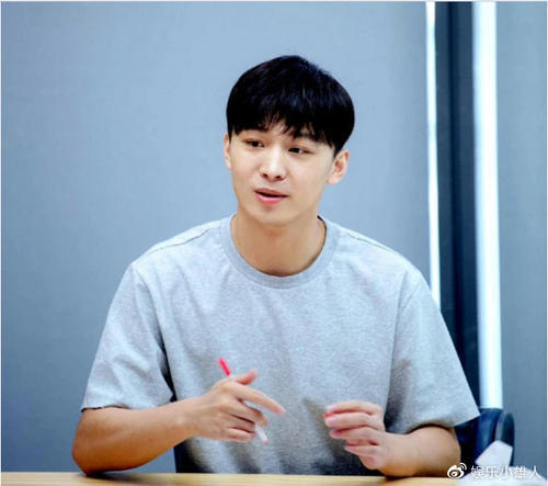 金晨|网曝张恒雇佣大量水军，群内聊天曝光，工资5毛钱一条