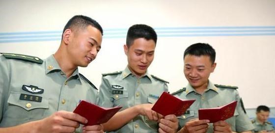 文职|又一“铁饭碗”招聘，月薪7200起，同时享受六险二金8种福利津贴