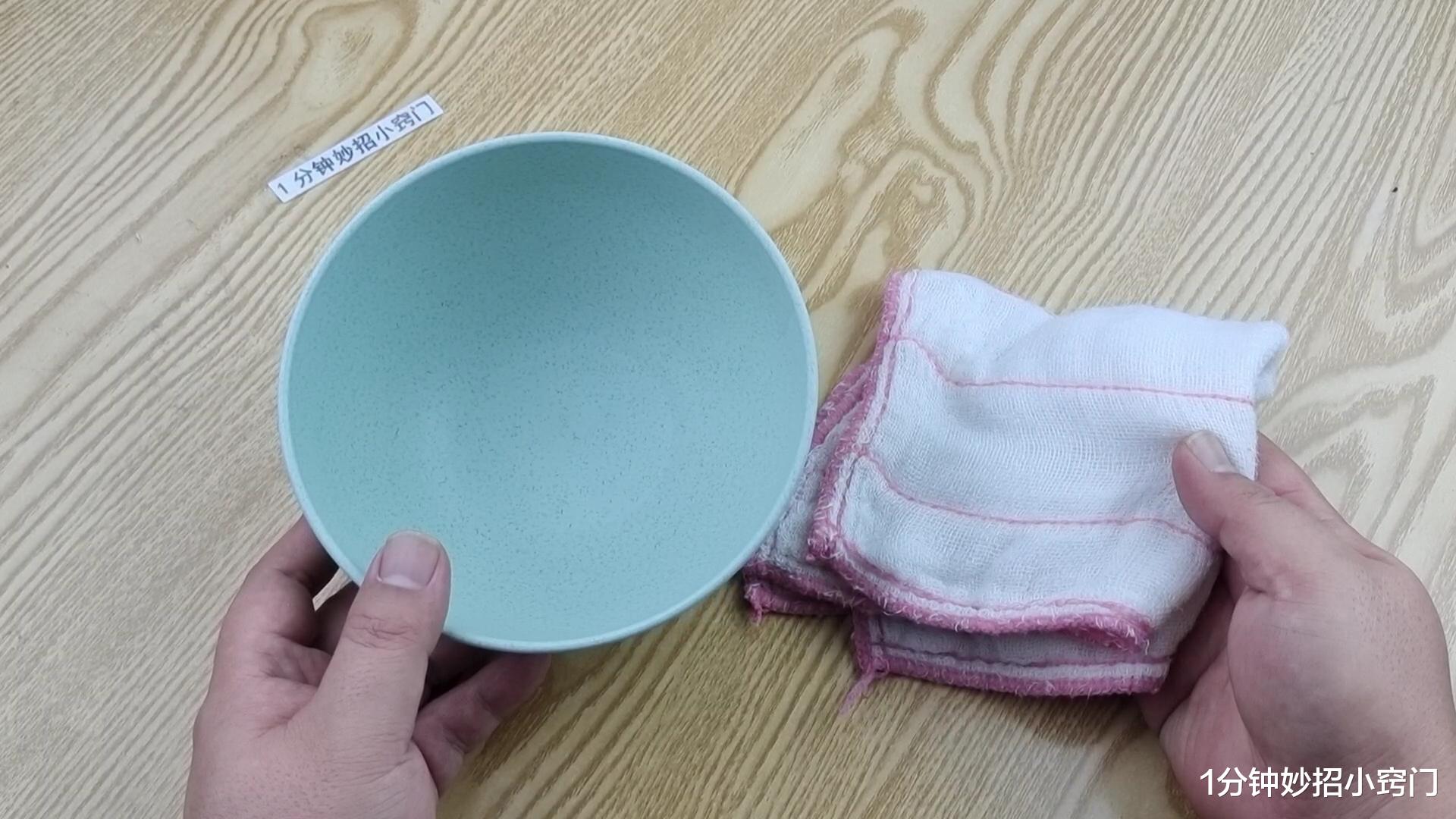 老年小妙招|教你饭碗收纳妙招，聪明人一看就会，解决了家里收纳的难题