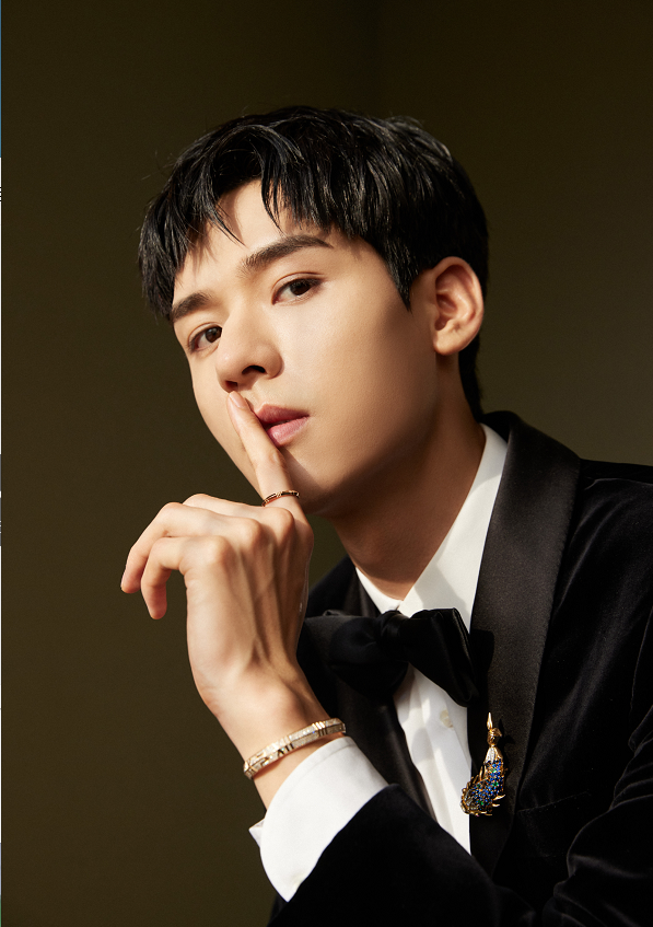 龚俊|跻身顶流之列？龚俊新代言曝光，相关宣传文案引争议