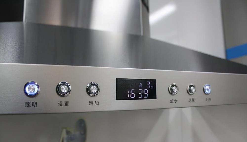 油烟机要选贵的才好用?内行人:可不一定,关键要看这些参数