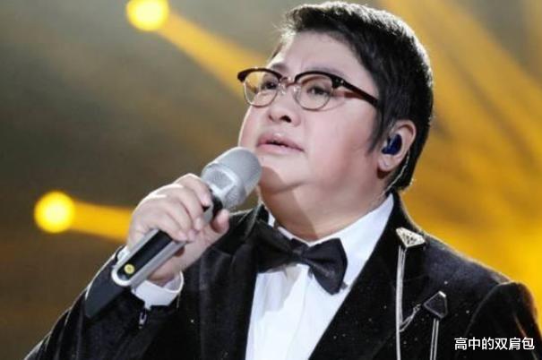 耳机|演唱会上，歌手耳朵里戴的其实不是“耳机”，网友：涨知识了