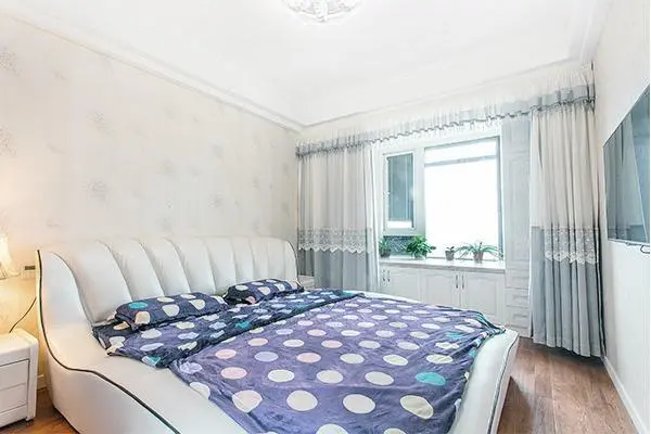 闺蜜家主卧还带衣帽间，12W能装修成这样，不敢相信