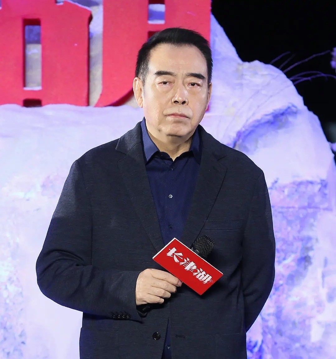 陈凯歌|从5.3亿到11天狂轰41亿票房，陈凯歌终于打了一场漂亮的翻身仗