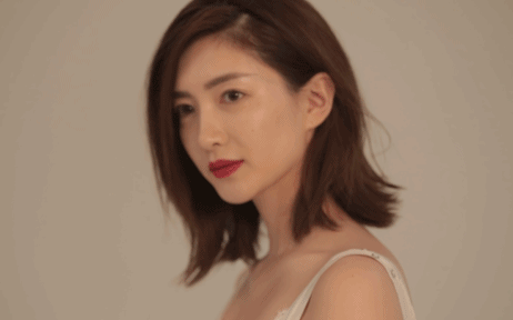 护肤品 江疏影这脸型妆容太有女人味了！Get修容技巧！让你减龄又气质.