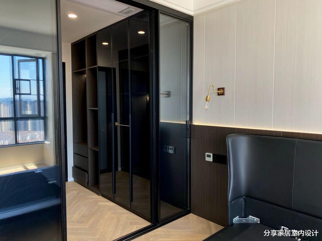 分享家居室内设计|新房保洁做完啦，效果还不错，最满意打通超大阳台，太舒服了！