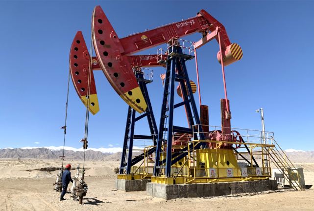 人民币 猛增13倍!中国原油进口再创纪录,美国人也开始盯着原油夜盘了