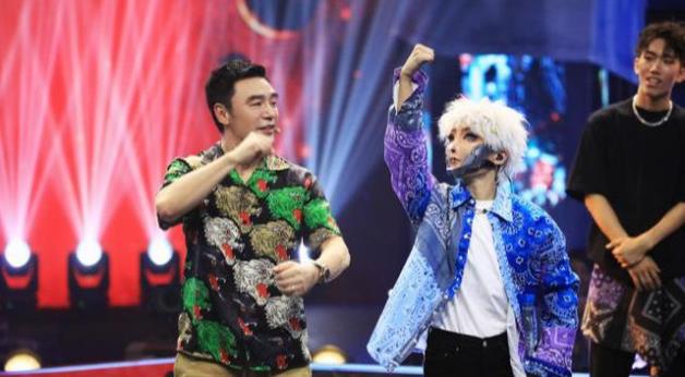 万梓良|在内地生活的香港老艺人：“阿紫”靠退休金，万梓良四处走穴商演