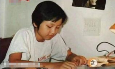 周笔畅|周笔畅整容成功了？大方承认：本来想整成杨幂，没想到却整成了她