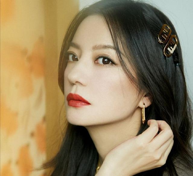 赵薇|娱乐圈“赵薇”被封杀，这其中的内幕是什么？