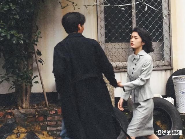 坦然的狐狸|中年男人一旦动了心，会这样来爱你