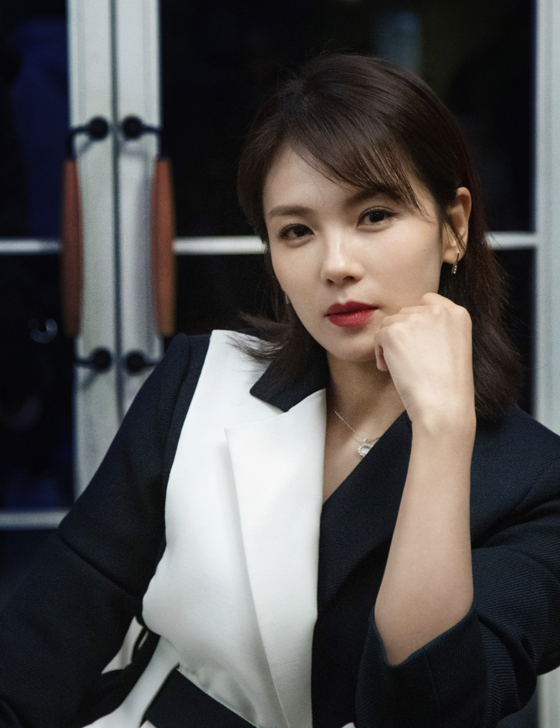 潮帮先生|刘涛新剧又演女精英，连换10套“霸总”穿搭，时髦精致太有气场了