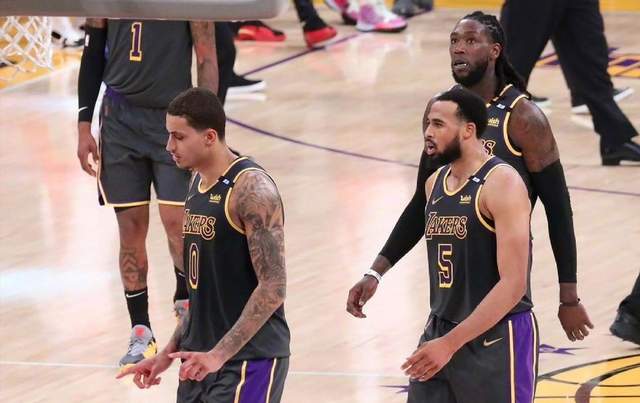 湖人隊|不用打附加賽？湖人或受裁判最強助攻，沖上西部第6穩(wěn)了！