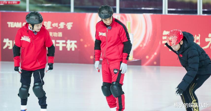 赵文卓|真人秀《冠军》圆梦！夏奥冠军和冬奥冠军同场切磋，49岁的赵文卓是最佳护卫