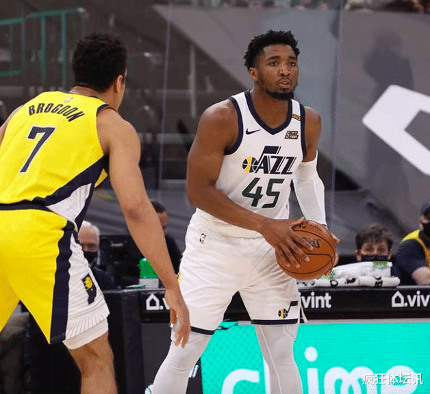 斯蒂芬·库里|一天三消息！NBA开出大罚单，库里伟大举动，米切尔或赛季报销