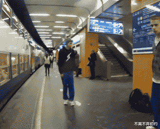 求职|“大学为什么不能把课排满，用两年学完四年的课，不就能早点找工作了嘛？”呵呵