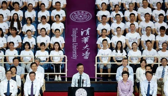 家有二宝育儿|谢娜庆祝侄子692分上清华,但引来侄子尴尬回应:不想当明星亲戚