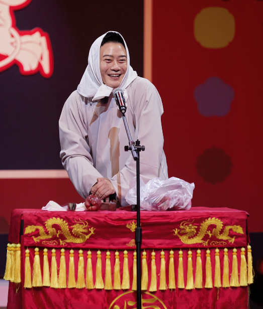 郭德纲|郭德纲遭嫌弃？师傅进群，徒弟集体退群，网友：这就是团魂！