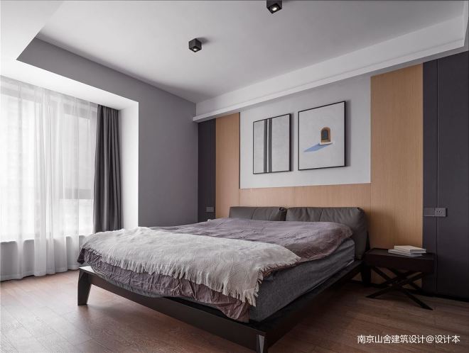 |明净、含蓄、敛藏的灰色家