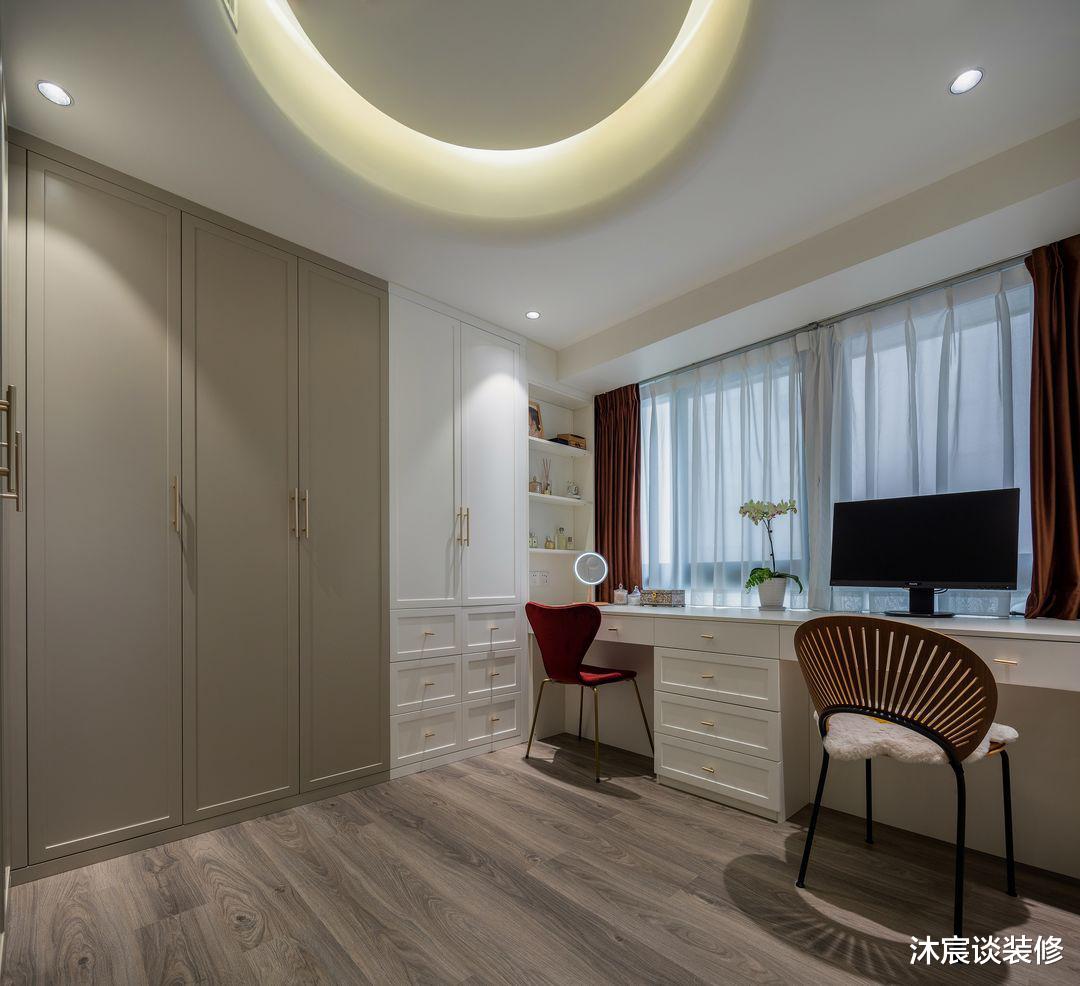 50岁阿姨太让人佩服，自己改造新家，场面很温馨，活出想要的样子