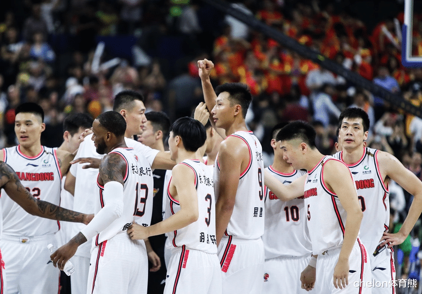 廣東男籃|威姆斯+周鵬+任駿飛！CBA最無解的鋒線組合