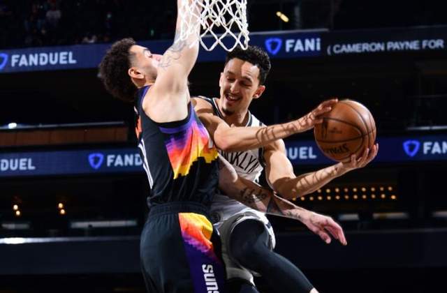 詹姆斯·哈登|狂轰38+7+11！哈登最后60秒送关键一防，绝命3分助队大逆转