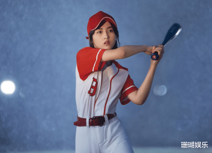 張子楓畢業視頻同學錄，熱血青春的棒球服，這才是少女的狀態-圖6