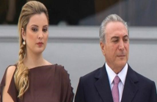 選美亞軍嫁給大43歲巴西總統，婚後公款揮霍無度，把老公拉下馬-圖7
