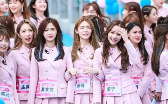 张柏芝|张柏芝首次谈论小儿子，看清正面照后，三子生父身份疑似曝光？