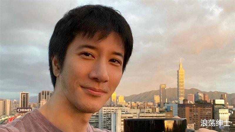 李建复|王力宏爆丑闻毁形象!表舅李建复叫屈,苦叹“流言可畏”