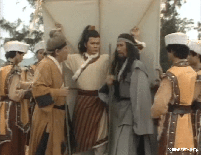 郭靖|83版射雕：老实的郭靖也会骗人，欺骗的对象还是黄蓉