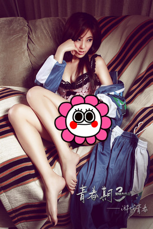 赵奕欢|“把校服穿成风尘味的演员”赵奕欢的上位史，和背后捧她的大佬