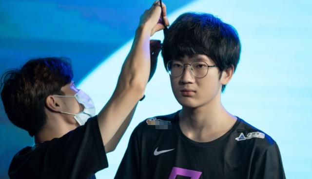 上单|新生代四大上单,仅有Cube真正陨落?其他三位已成LPL超人气选手