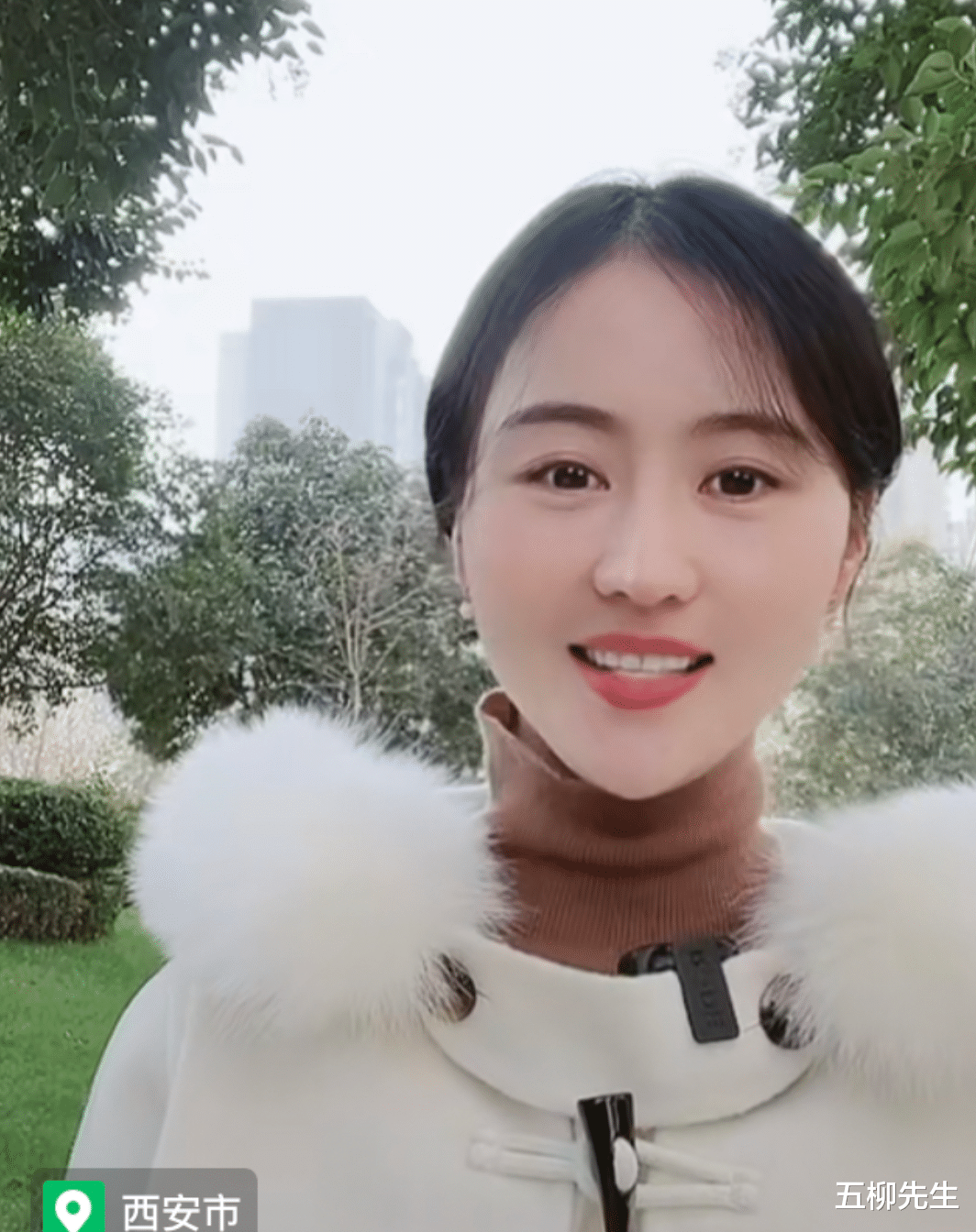 |还记得她吗？时隔一年之后网红女博士相宜强势回归，网友：久违了