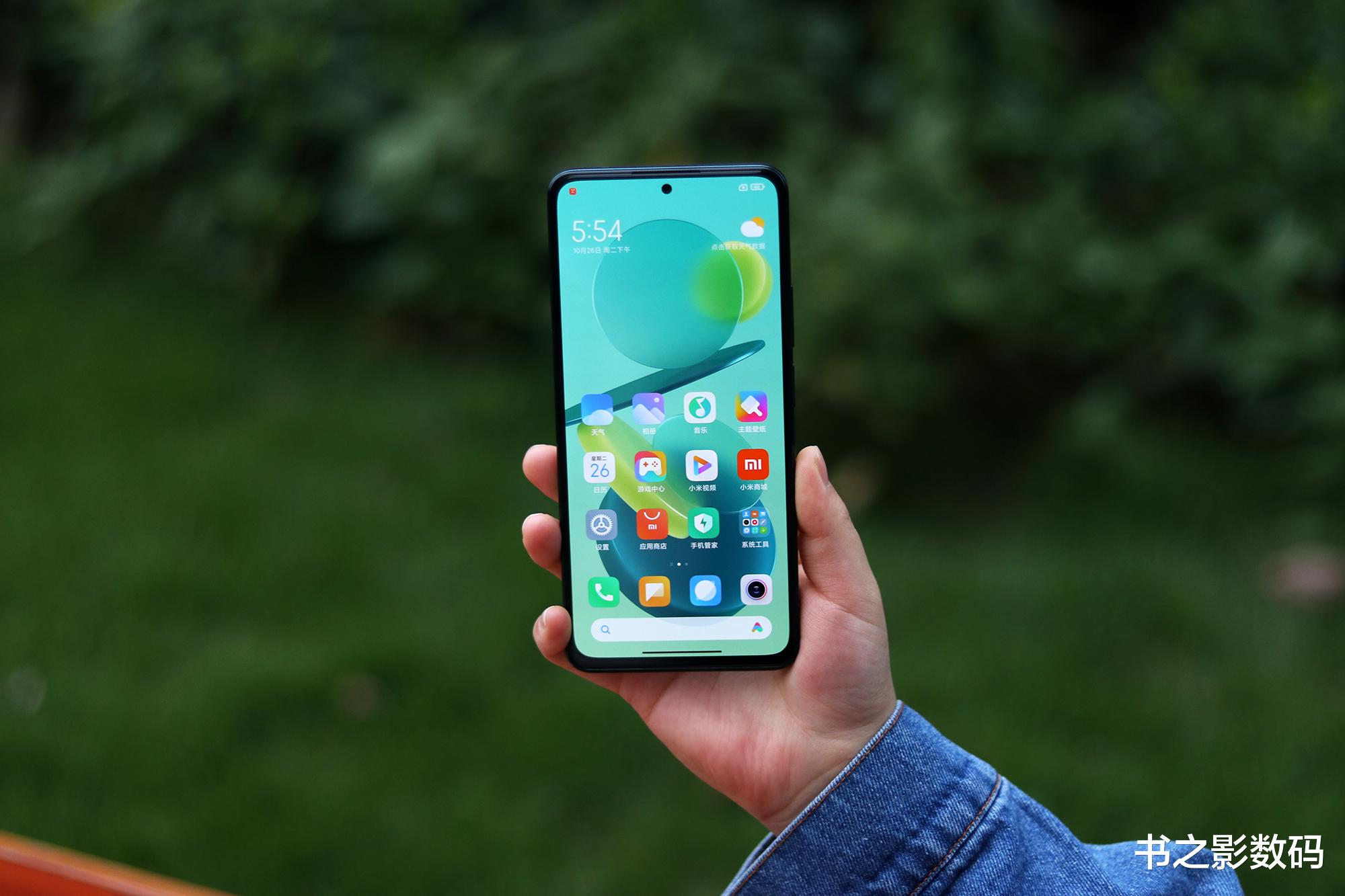 红米手机|120W快充手机仅1899元，高端产品大众化，卢伟冰真是“价格屠夫”