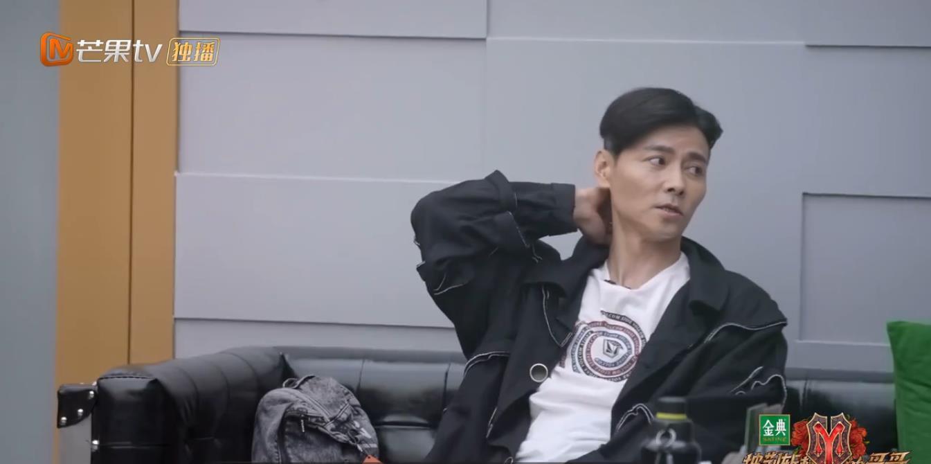 情话屋|《披荆斩棘的哥哥》高瀚宇立flag翻车不断，现场舔地板，笑死我了
