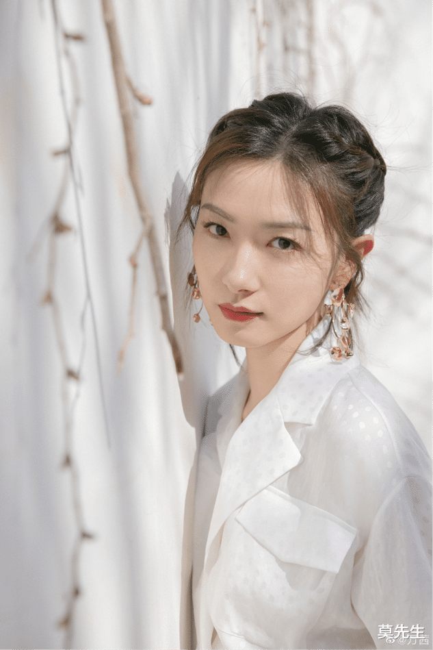 张馨予|嫁给普通人的8位知名女星：郭羡妮为婆家买房，张馨予口碑逆转