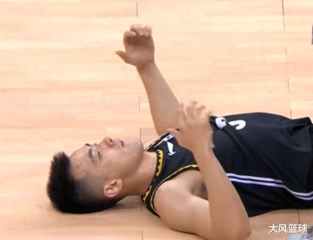 辽宁男篮|24+13！辽宁输球你却赢得掌声，郭少不哭，不会有人再喊你伪巨星