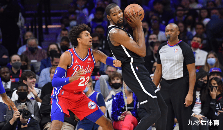 籃網隊|籃網被76人壓制47分鐘，最后一分鐘反超贏球，阿杜三雙、阿德23分