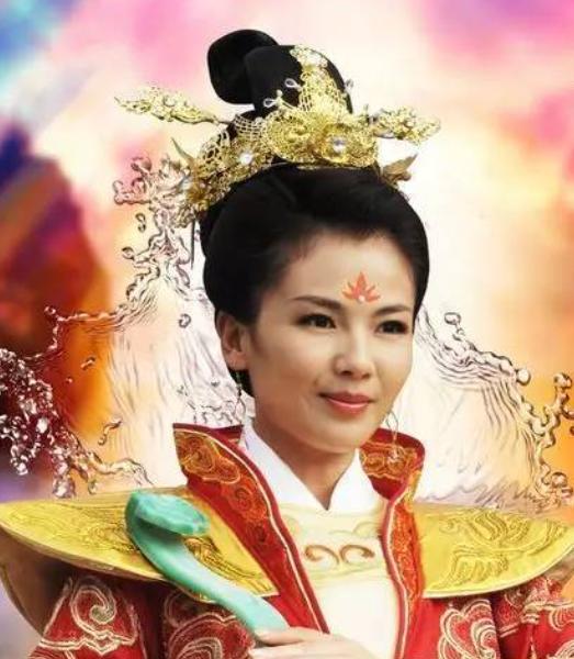 美颜|国产剧“修脸”成风，一秒镜头8000元，十级美颜磨皮堪比主播