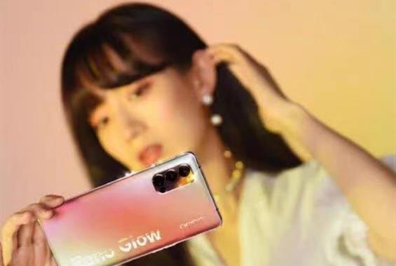 曲面屏|从4299跌至2598，曲面屏+65W闪充，12GB+256GB旗舰清仓退市